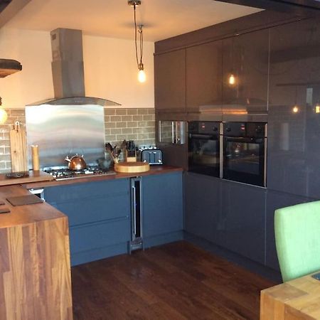 Lovely Semi-Beach 2X Pubs -5 Min Walk-Pets Welcome-Parking-Garden Scalby  Buitenkant foto